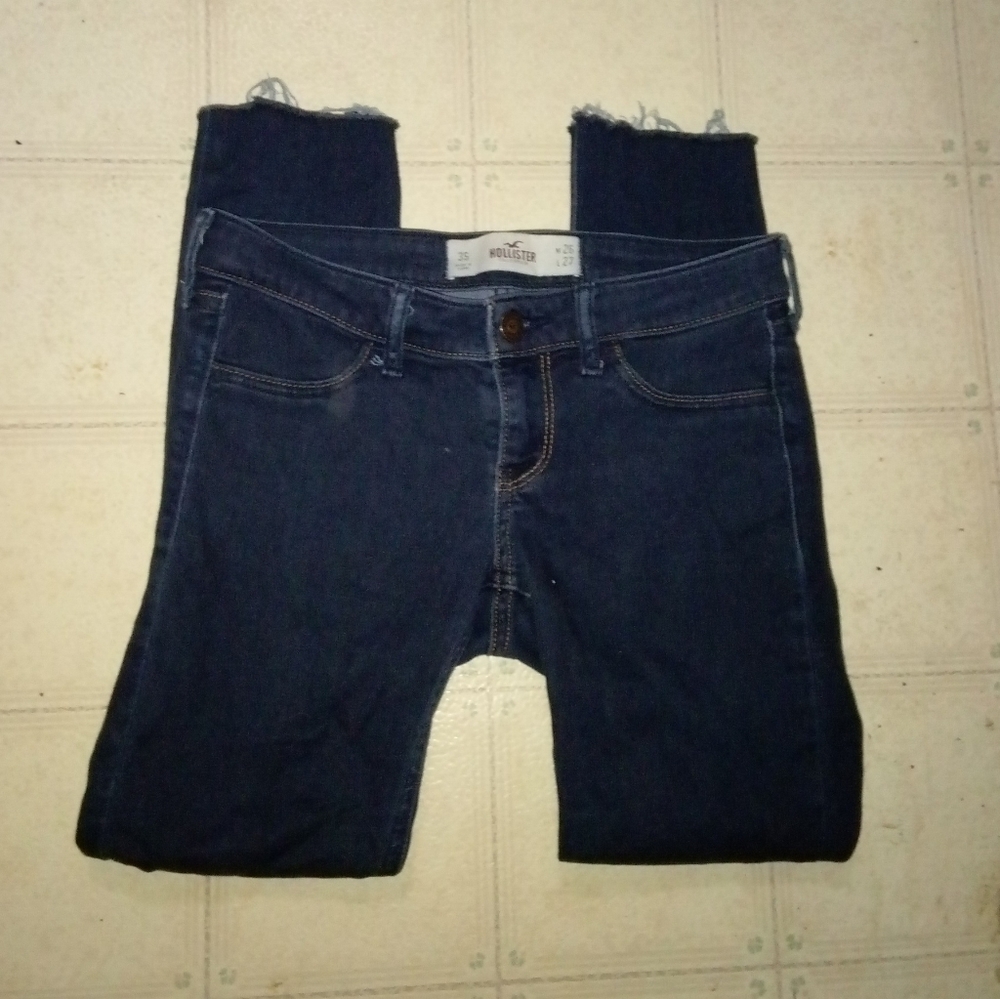 Dark blue Hollister jeans 26